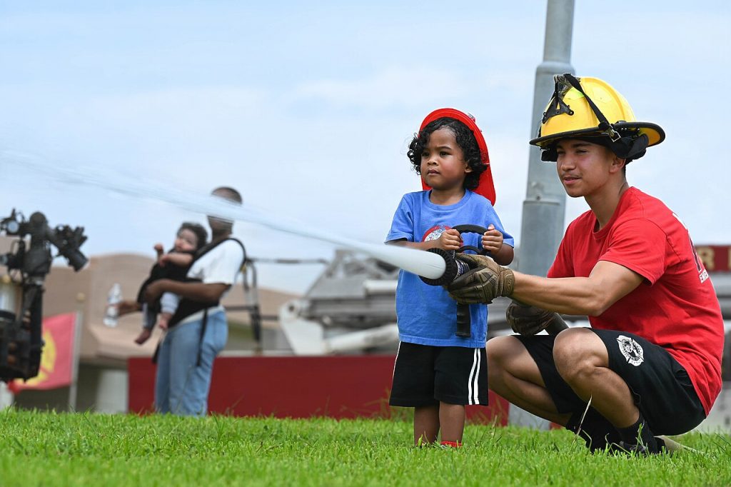 Firefighters teach battery fire safety during Fire Prevention Week 2026